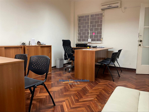 Venta Oficinas En Ciudad Vieja
