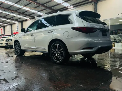 Infiniti QX60 Hybrid