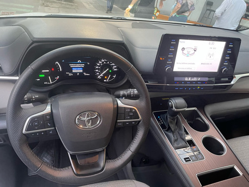 Toyota Sienna 3.5 Xle At