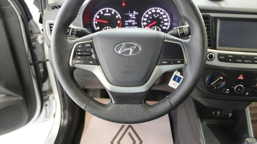 Hyundai Accent 1.6 Sedan Gl Mt