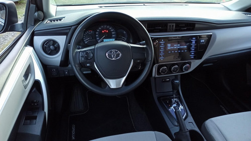 Imagen 14 de 15 de Toyota Corolla Xli Cvt L/ 17