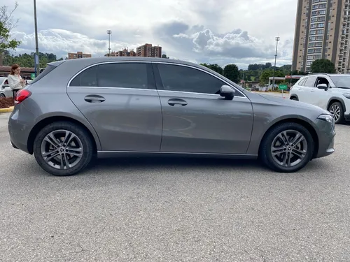 Mercedes Benz A200 1.3 Progressive