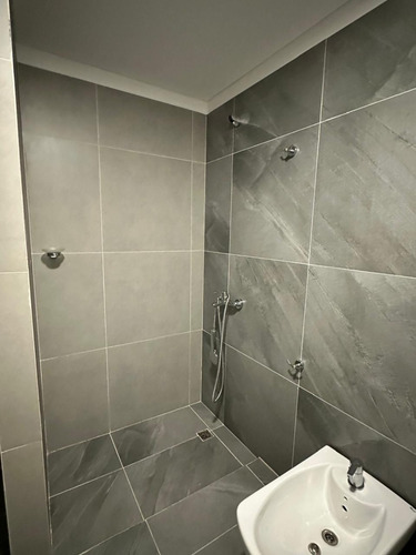 En Venta Espectacular Departamento De 3 Ambientes, Edificio Con Amenities, Quinchos, Solárium Con Pileta E Hidromasaje!! Excelente Calidad Constructiva En Rosario