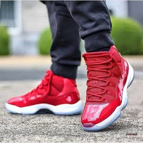 Tenis Jordan 11 Retro Negro Con Rojo MercadoLibre