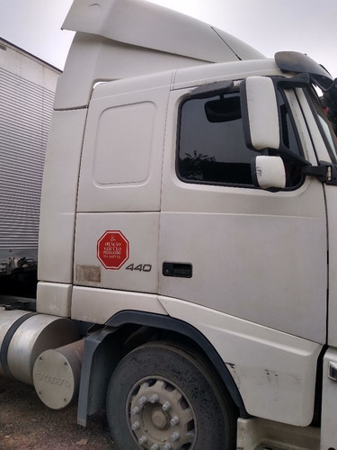 Imagem 12 de 15 de Volvo Fh 440