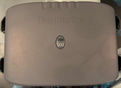 Reymarine Dsm 300 600$ Usado