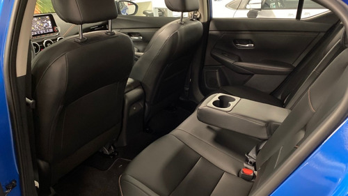 Imagen 10 de 15 de Nissan Sentra Sr Cvt
