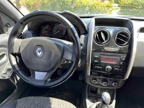 Imagen 13 de 17 de Renault Duster Oroch 1.6 (( Gl Motors )) Financiamos 100%