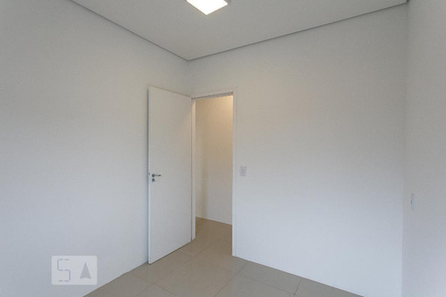 Imagem 8 de 15 de Casa Para Aluguel - Belém, 2 Quartos, 49 - 893290094