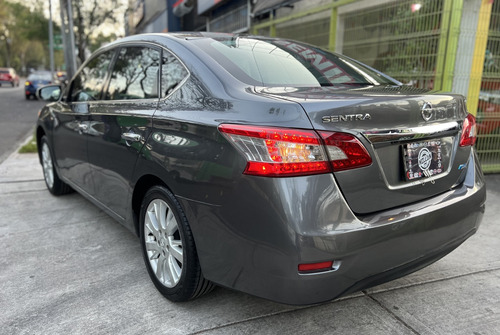 Nissan Sentra 1.8 Exclusive Navi At