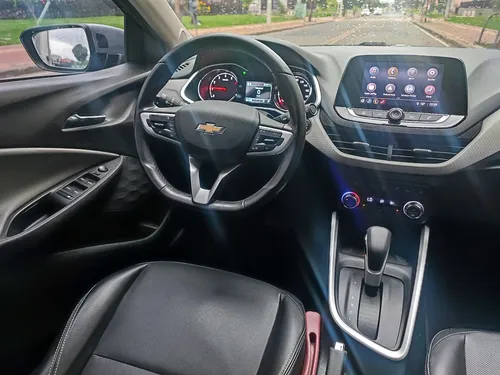 Chevrolet Onix 1.0T Premier Sedan At