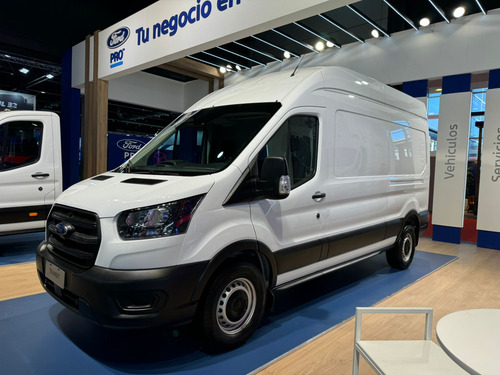 Ford Transit 2.2 Furgon Largo 350l