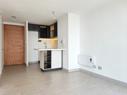 Edificio Av. Irarrázaval (1 Est. 1 Bod.) Vista Poniente Pi