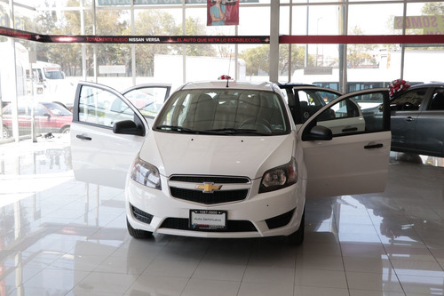 Imagen 3 de 15 de Chevrolet Aveo 2018 1.6 Ls Mt