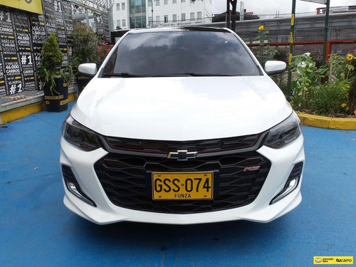 Imagen 2 de 25 de Chevrolet Onix