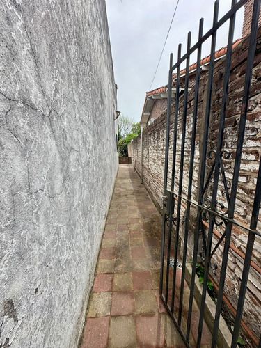 Venta Casa A Reciclar 3 Amb C/jardin En Padua Sur