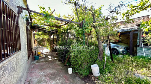 Casa Con Gran Terreno En Ignacio Echeverría