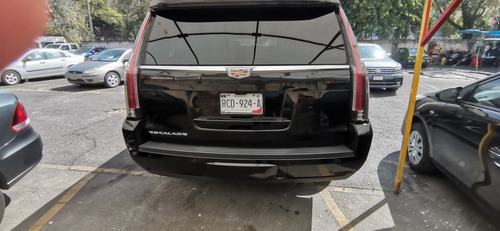 Imagen 7 de 15 de Cadillac Escalade 2017 6.2 Plinum 4x4 At