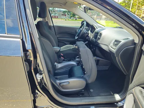 Jeep Compass 2.4 Sport 4x2