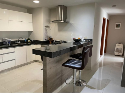 Imagen 2 de 8 de Departamento En Venta Por Valle Oriente, Torres Verona