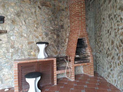 Imagen 20 de 21 de Se Vende Casa. 5h/ 4b. 265 Mt2 Guatire Villa Avila 8157