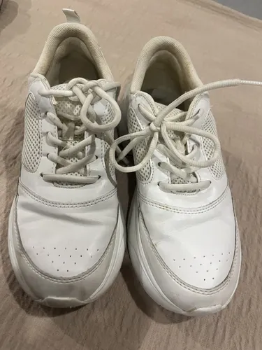 Zapatillas blancas zara hotsell
