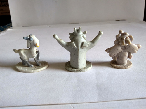 Lote Com 3 Bonecos Corcunda De Notre Dame Kinder Lata 4 (Usado)