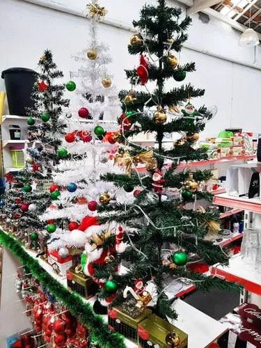 Árvore de Natal Com Enfeites 90cm