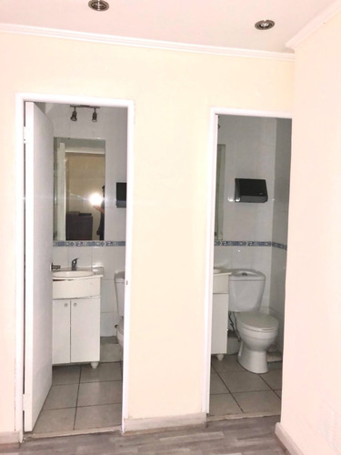 Oficina 65 M² Ubicada En El Mejor Barrio De Providencia