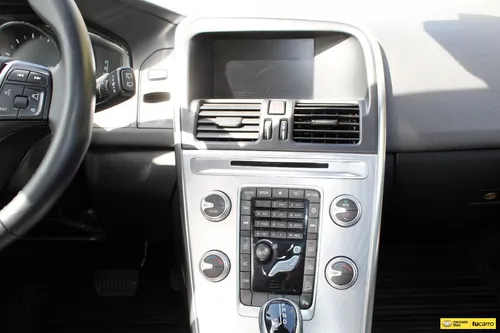 Volvo XC60 2.0 T5 Momentum