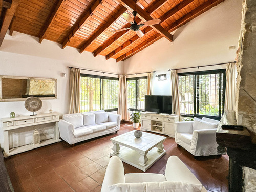 Venta Permuta Casa Quinta En Loma Verde Escobar