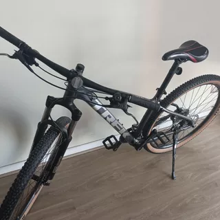 Bicicleta Rin 29 M Trek Marlin 5 Año 2022