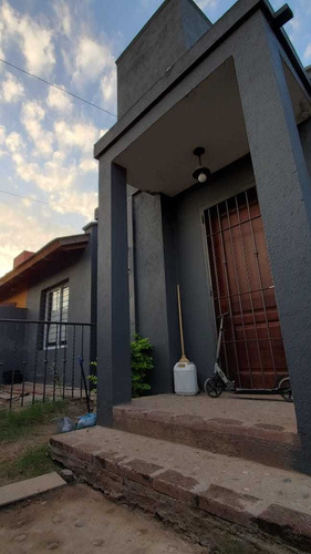 Imagen 2 de 25 de Casa En Venta Villa Allende Parque
