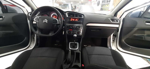 Imagen 7 de 12 de Citroën C4 Lounge 2014 1.6 Tendance At6 Thp 163cv