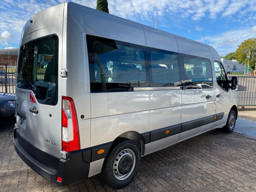 Imagen 5 de 20 de Renault Master Minibus 2.3 Diesel