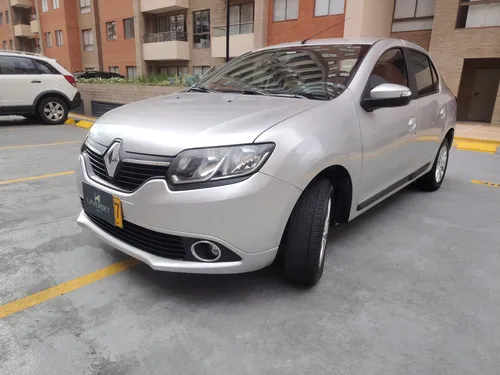 Renault Logan 1.6 Privilege / Intens