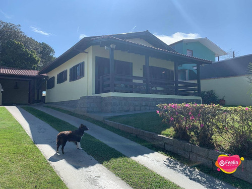 Imagem 3 de 30 de Casa Com 3 Dormitórios À Venda, 148 M² Por R$ 950.000,00 - Campeche - Florianópolis/sc - Sc - Ca0149_feelin