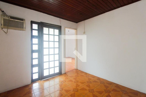 Imagem 4 de 15 de Casa Para Aluguel - Rubem Berta, 3 Quartos, 65 M² - 893576394