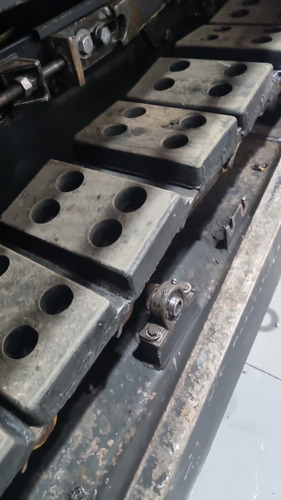 Vibroacabadora Vda 700 Terex
