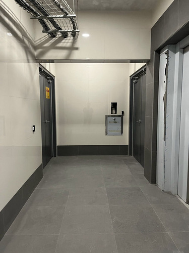 Venta Oficinas En Edificio Corporativo Ingenieros Militares