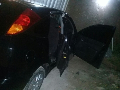Imagem 4 de 9 de Ford Focus