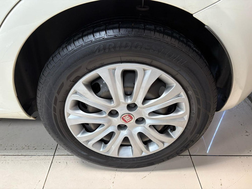 Fiat Punto Attractive 1.4 Flex Mec.