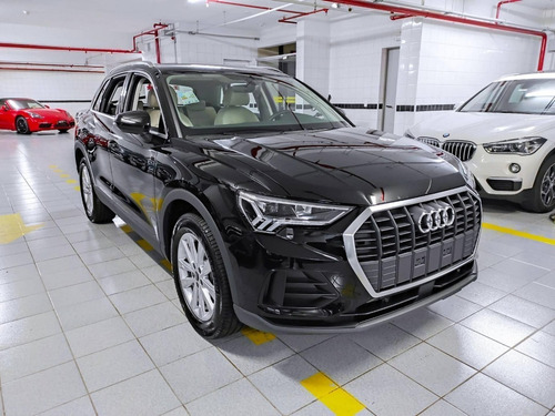 Audi Q3 Prestige Plus