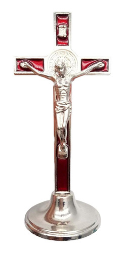Crucifijo Con Base De Jesucristo En La Estatua De De Metal