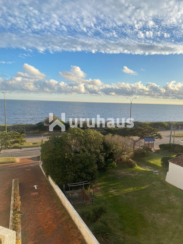 Edificio Panorama Primera Linea 2 Dormitorios Playa Mansa