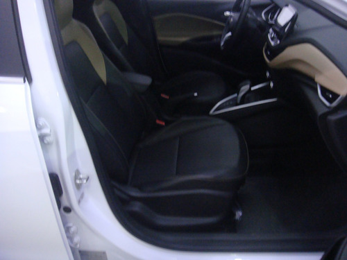 Imagem 13 de 15 de Gm Chevrolet Onix 1.0 Turbo Premier 2 2022
