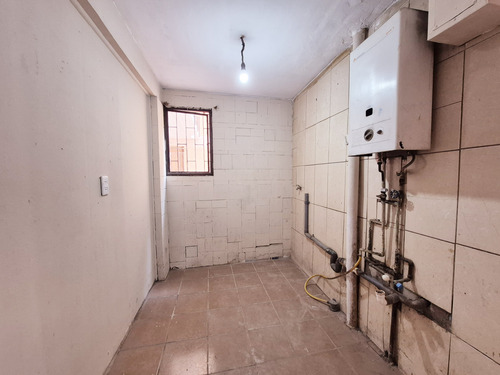 Amplio Dpto. Primer Piso 3d/1b/1e Con Patio Cerrado Y Estaci