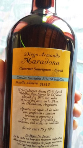 Vino Maradona Edic. Premium Limit. 2003