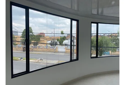 Local En Venta De 360 Metros, Barrio La Fraguita