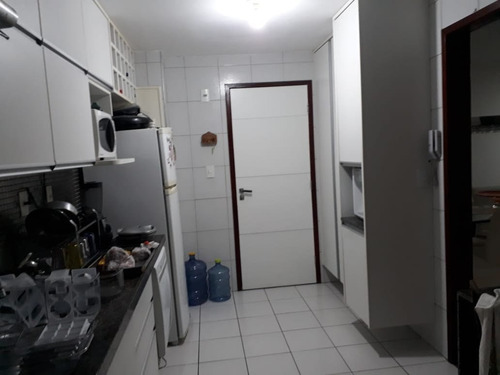 Imagem 3 de 13 de Apartamento Em Boa Viagem - Recife - 14165